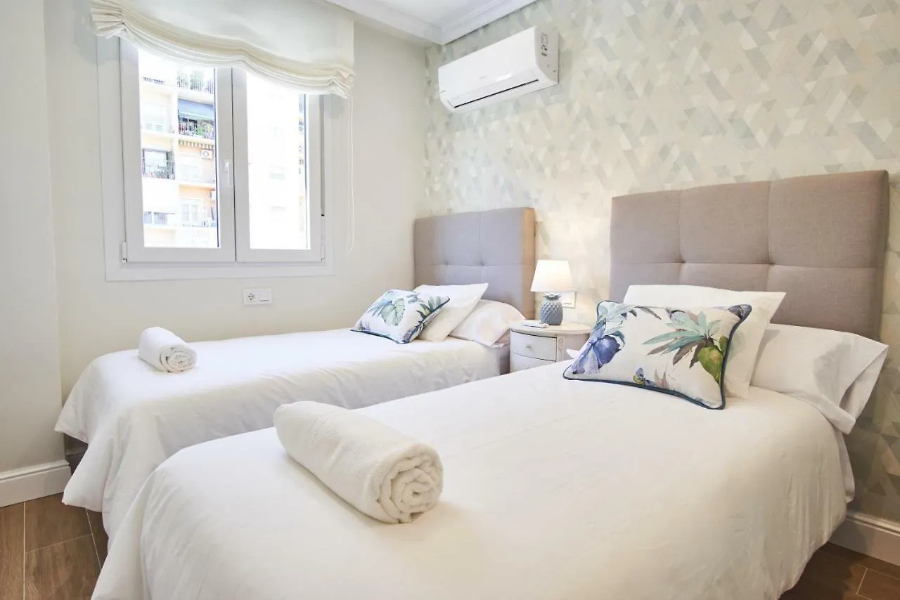 Arjona Riverside Central Deluxe By Valcambre Seville Apartment