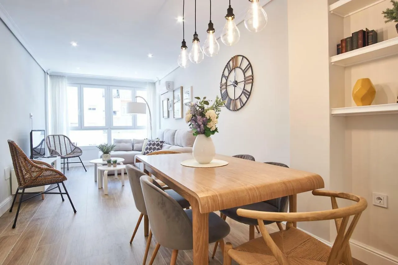 Apartment Arjona Riverside Central Deluxe By Valcambre Seville
