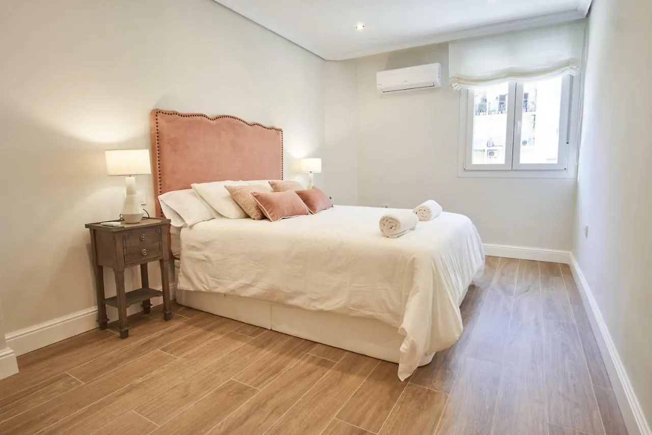 Arjona Riverside Central Deluxe By Valcambre Seville