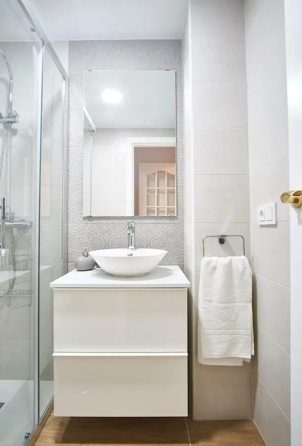 Apartment Arjona Riverside Central Deluxe By Valcambre Seville